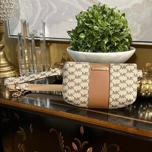 Michael Kors Fanny Pack